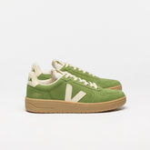 V-82 SUEDE KIWI CASHEW