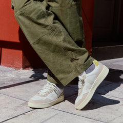 V-90 LEATHER WHITE PIERRE LIQUOR