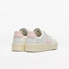 V-90 LEATHER WHITE PETALE