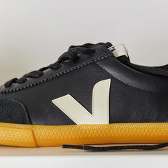 VOLLEY LEATHER BLACK PIERRE