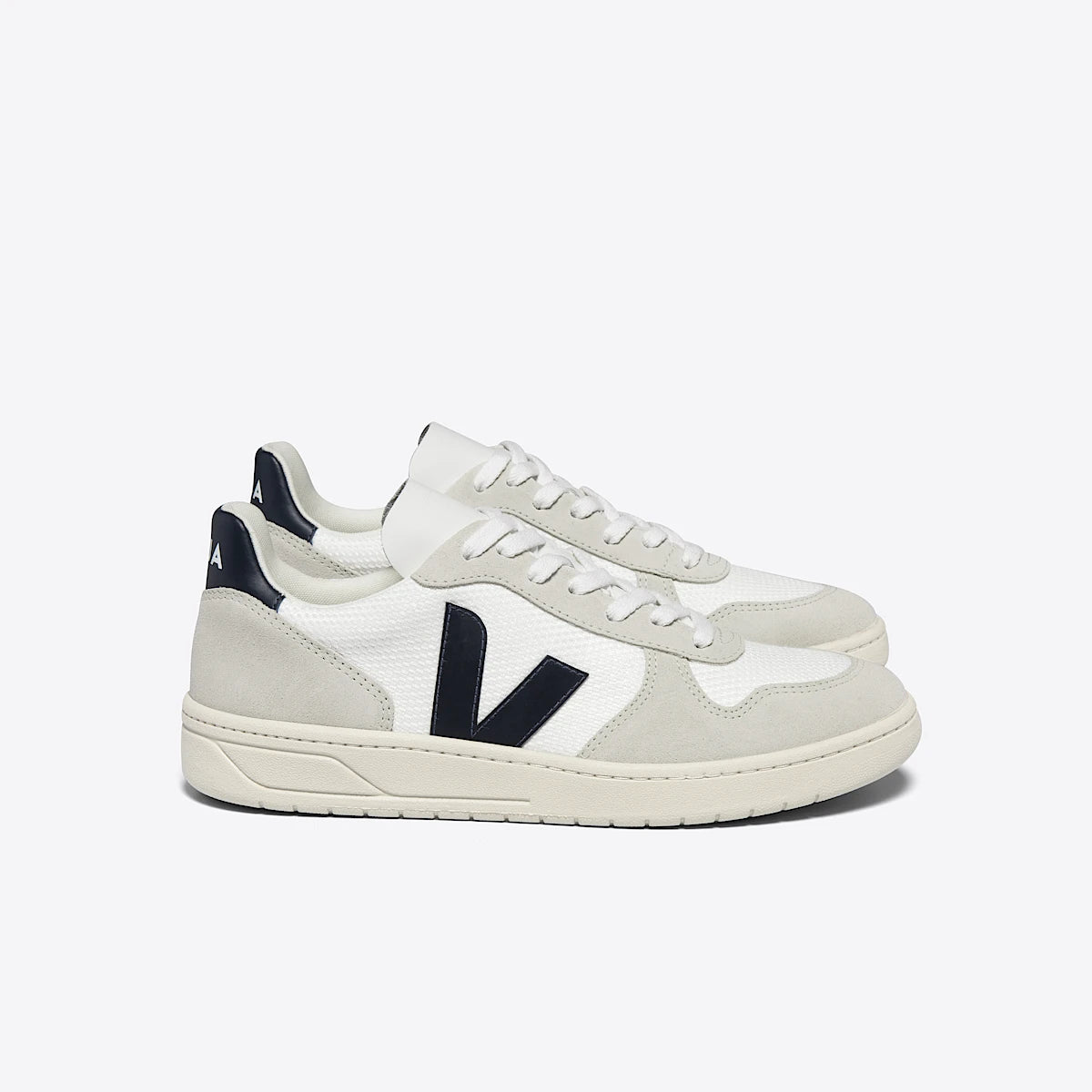 V-10 B-MESH WHITE NAUTICO