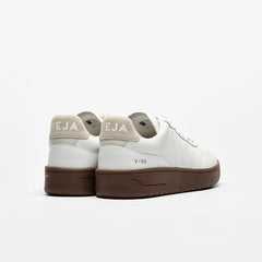 V-90 LEATHER WHITE PIERRE ALMOND